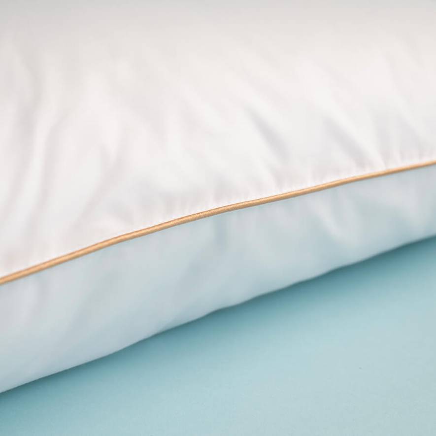 Othello Downa 90 Goose Down Pillow