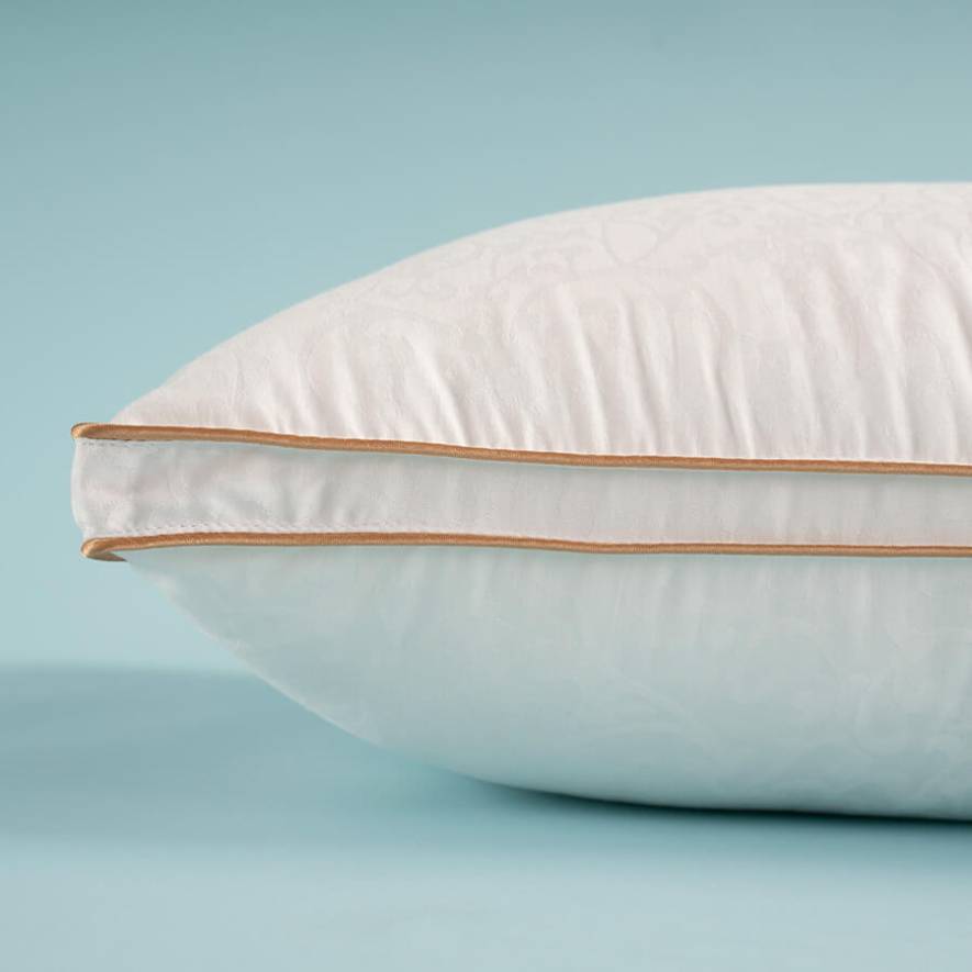 Othello Crowna Pillow